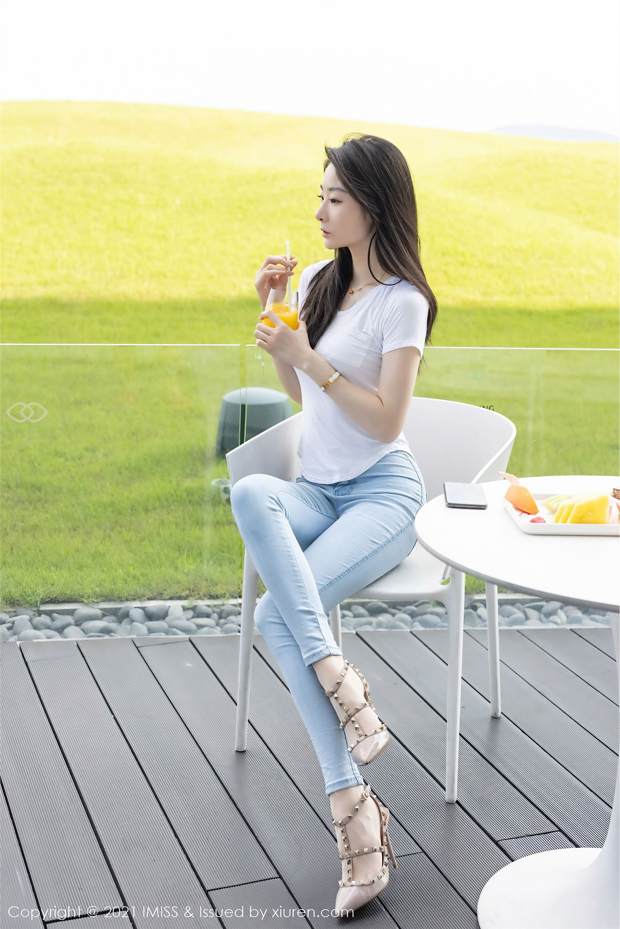 IMiss爱蜜社  2021.08.17 Vol.624 逗逗doudou